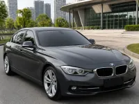 BMW 3 Series — सामने