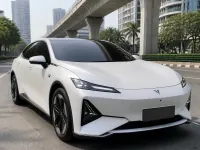 Changan Deepal L07 — सामने