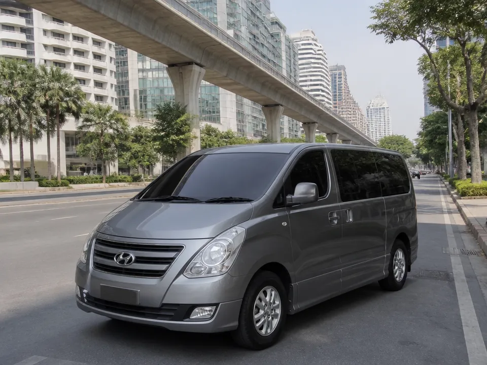 Hyundai H-1 — car rental in Bangkok