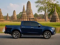 Isuzu D-Max — 측면