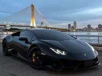 Lamborghini Huracán — सामने