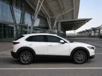 Mazda CX-30 — 측면