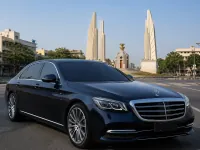 Mercedes-Benz S-Class — front