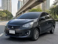 Mitsubishi Attrage — avant