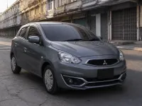 Mitsubishi Mirage — avant