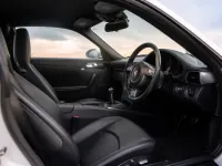 Porsche 911 Carrera — 실내