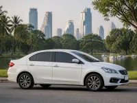 Suzuki Ciaz — पार्श्व