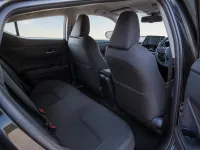 Toyota C-HR — 실내