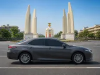 Toyota Camry Hybrid — पार्श्व