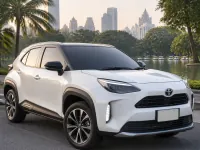 Toyota Yaris Cross — спереди