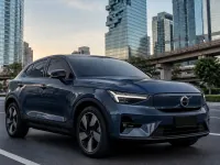 Volvo C40 Recharge — avant
