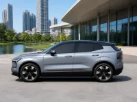 Volvo EX30 — 측면