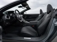 Aston Martin DB11 Volante — interior