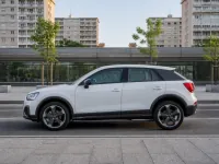 Audi Q2 — seitlich