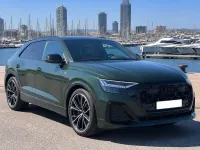 Audi Q8 S Line — 正面