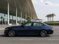 BMW 3 Series — side