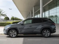 Hyundai Tucson — 侧面