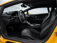 Lamborghini Huracan — interior