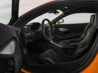 McLaren 720S — interior