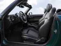 Mini Cooper Convertible — interior