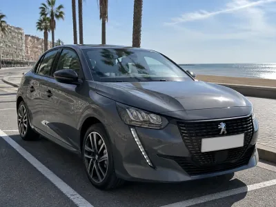 Peugeot e-208