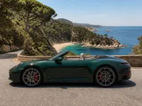 Porsche 911 (992) Carrera S Cabriolet — side