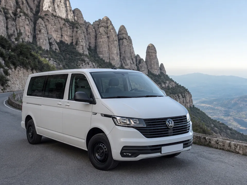 Volkswagen Caravelle — car rental in Spain