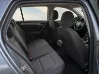Volkswagen Golf — intérieur