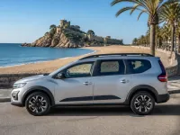 Dacia Jogger — seitlich