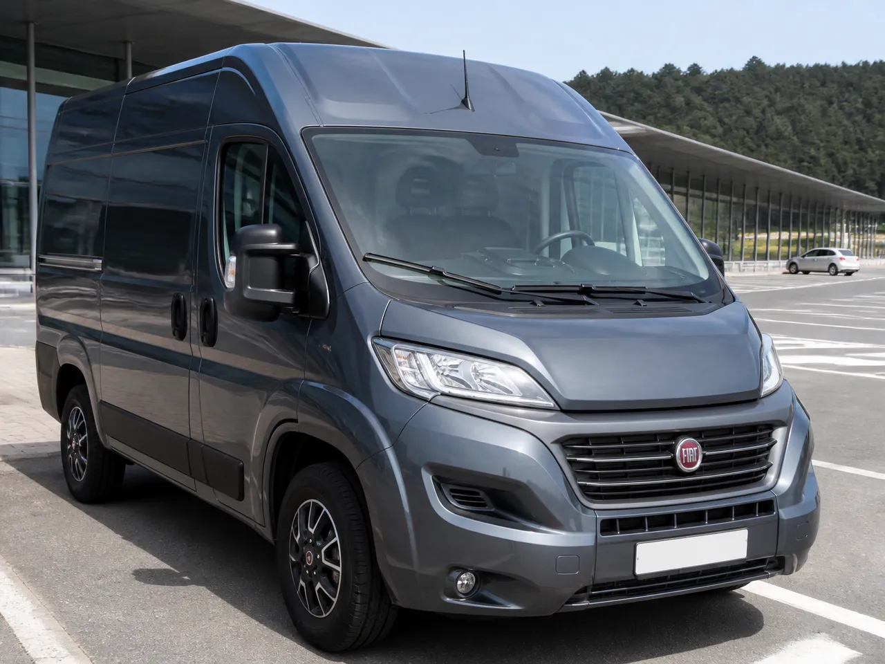 Fiat Ducato L2 — avant