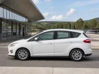 Ford C-MAX — сбоку