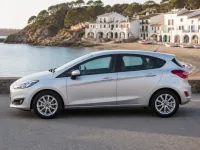 Ford Fiesta — side