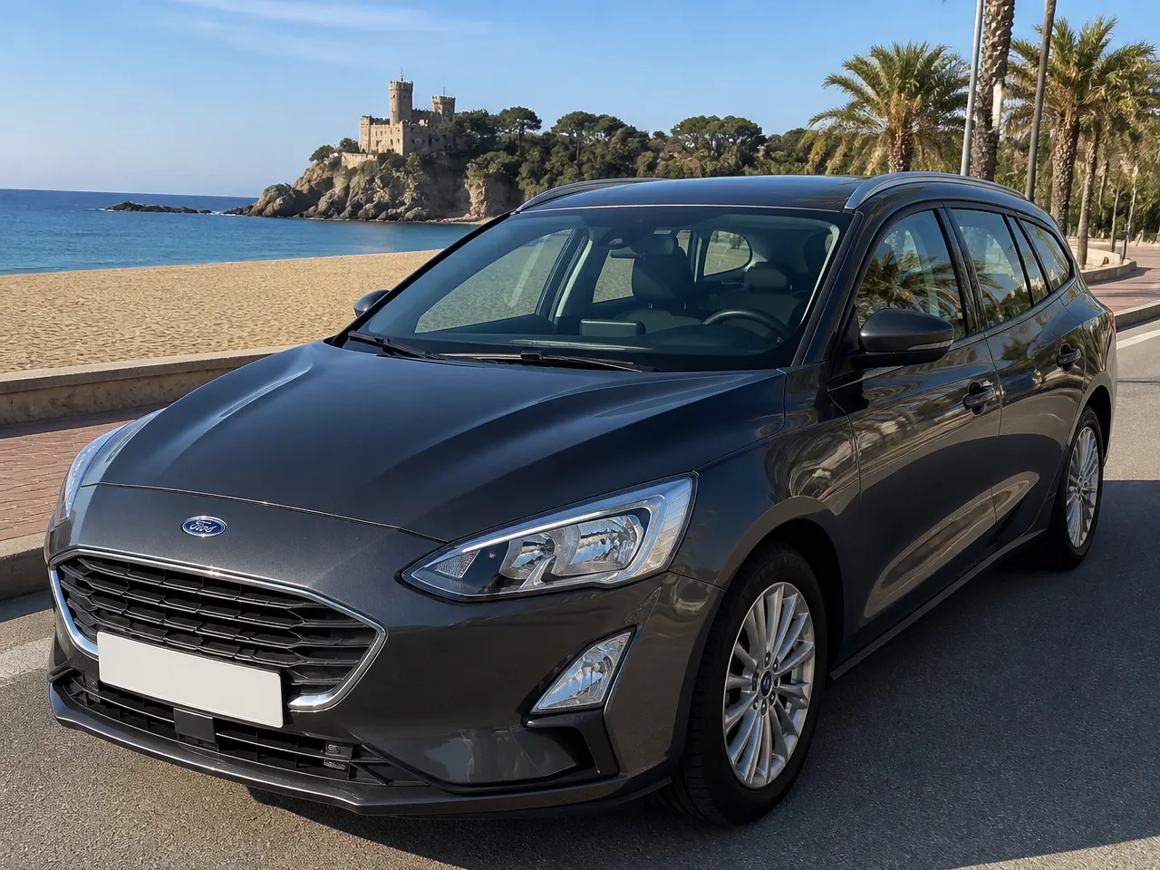 Ford Focus Wagon — front