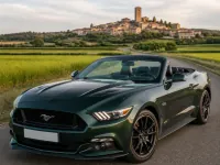 Ford Mustang GT Convertible — avant
