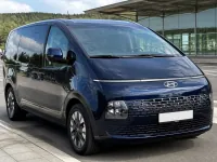 Hyundai Staria — vorn