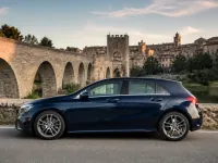 Mercedes-Benz A-Class — seitlich