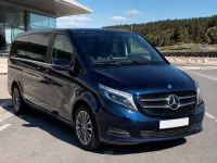 Mercedes-Benz V-Class 250d — frontal