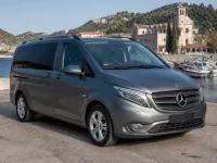 Mercedes-Benz Vito Tourer — vorn
