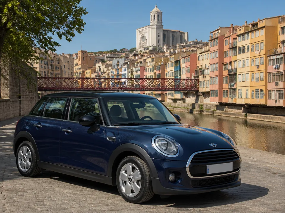 Mini One 5-door — Mietwagen an der Costa Brava