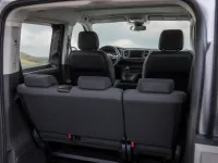 Opel Vivaro Cargo — interior