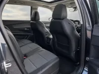 Peugeot 5008 — intérieur