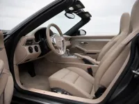 Porsche 911 Carrera Cabriolet — interior