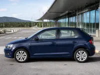 Skoda Fabia — lateral