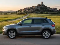 Skoda Karoq — сбоку