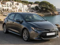 Toyota Corolla — vorn