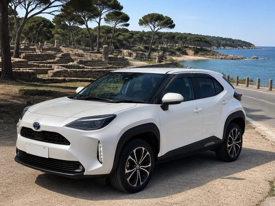 Toyota Yaris Cross — Mietwagen an der Costa Brava