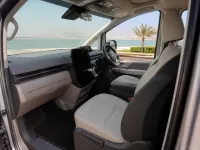 Hyundai Staria — المقصورة الداخلية