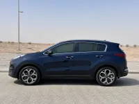 Kia Sportage — сбоку
