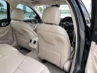 Mercedes-Benz C-Class — المقصورة الداخلية