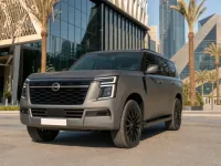 Nissan Patrol — सामने
